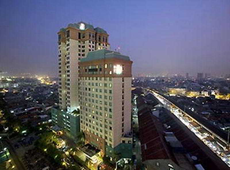 Ibis Mangga Dua Jacarta Exterior foto