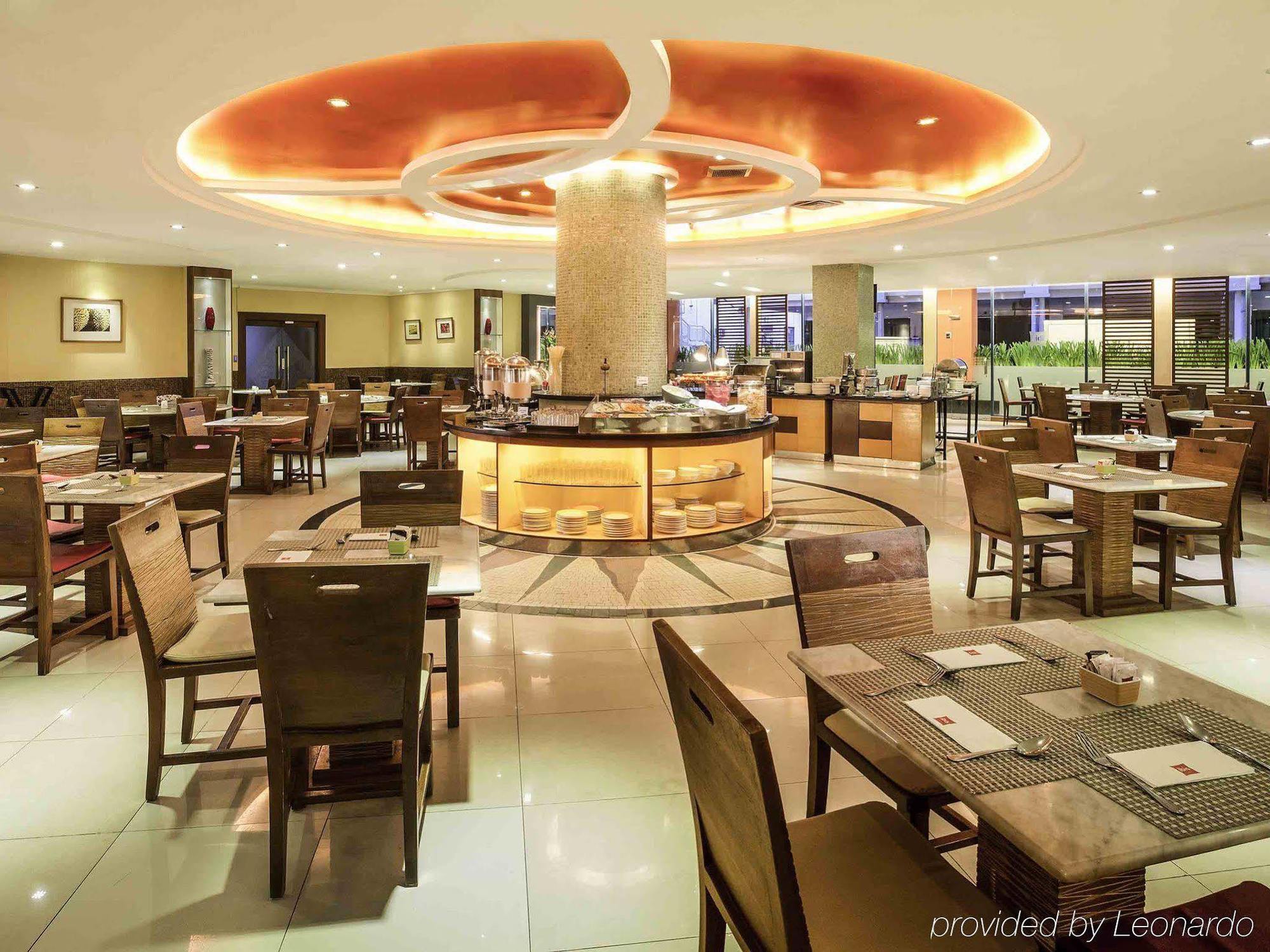 Ibis Mangga Dua Jacarta Exterior foto