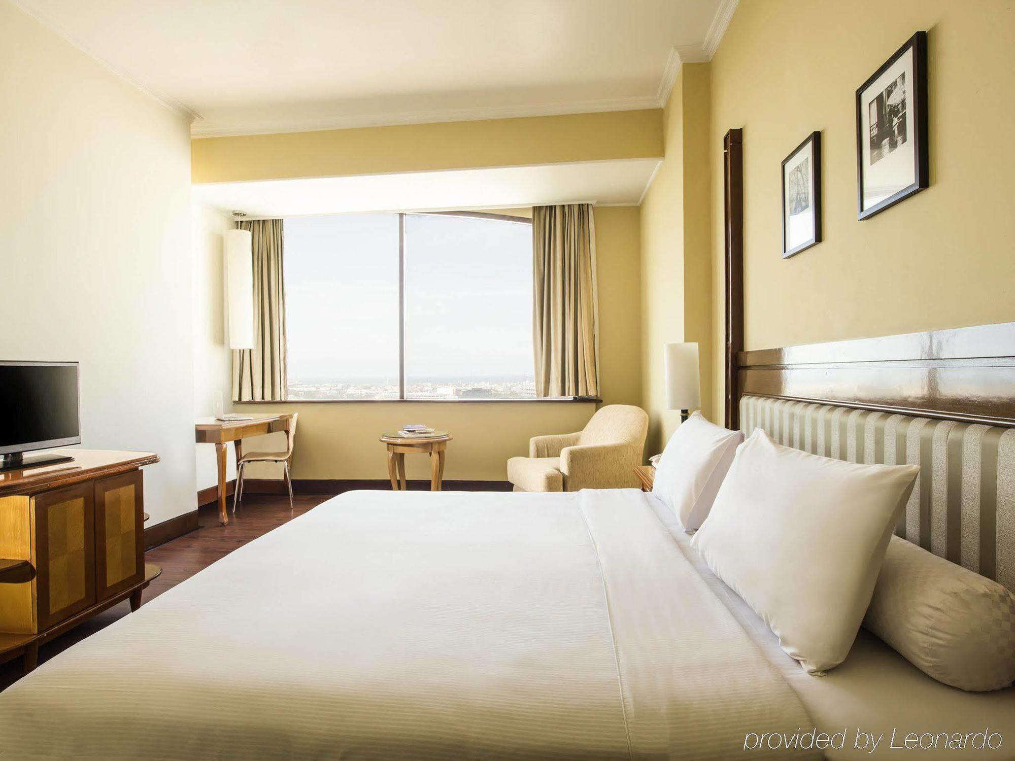 Ibis Mangga Dua Jacarta Exterior foto